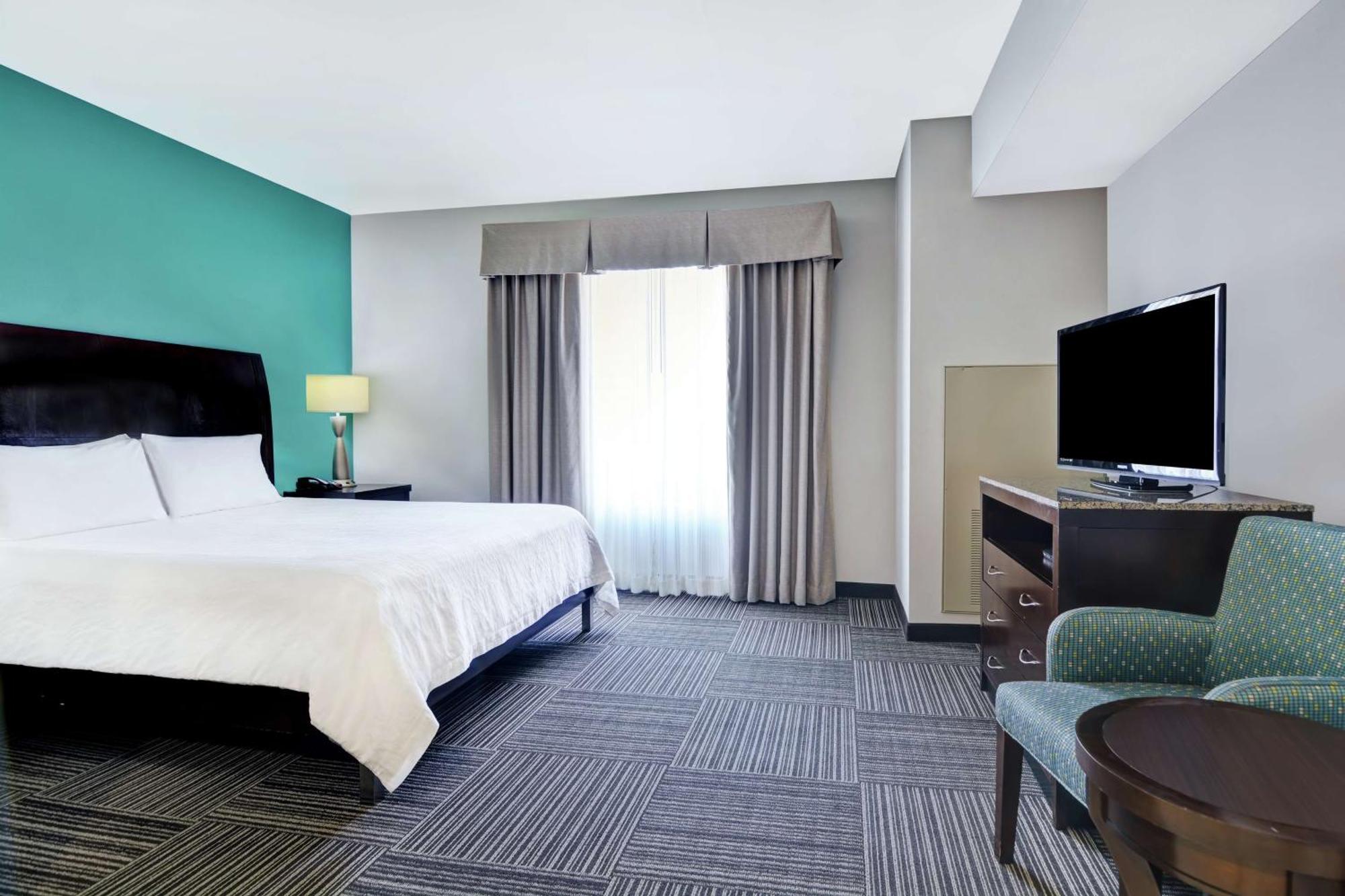 Hilton Garden Inn And Fayetteville Convention Center Bagian luar foto
